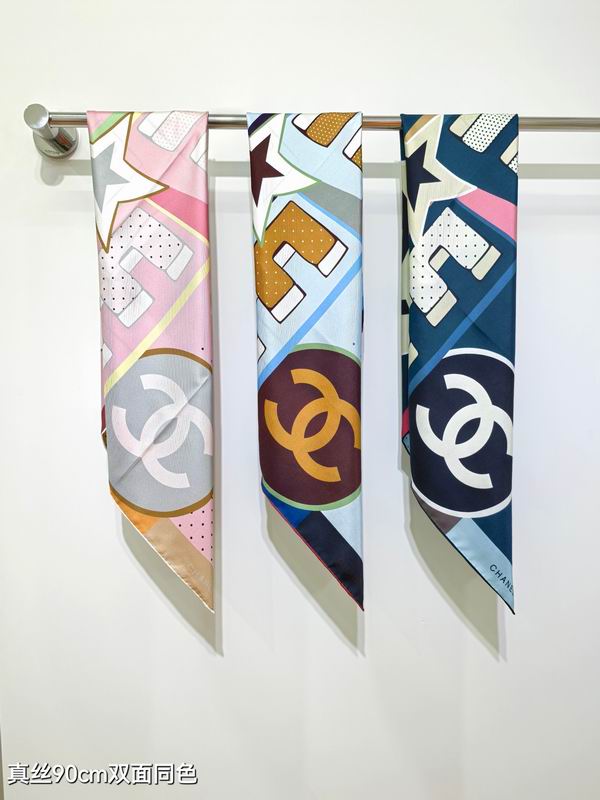 Chanel silk scarf 90X90cm E030146